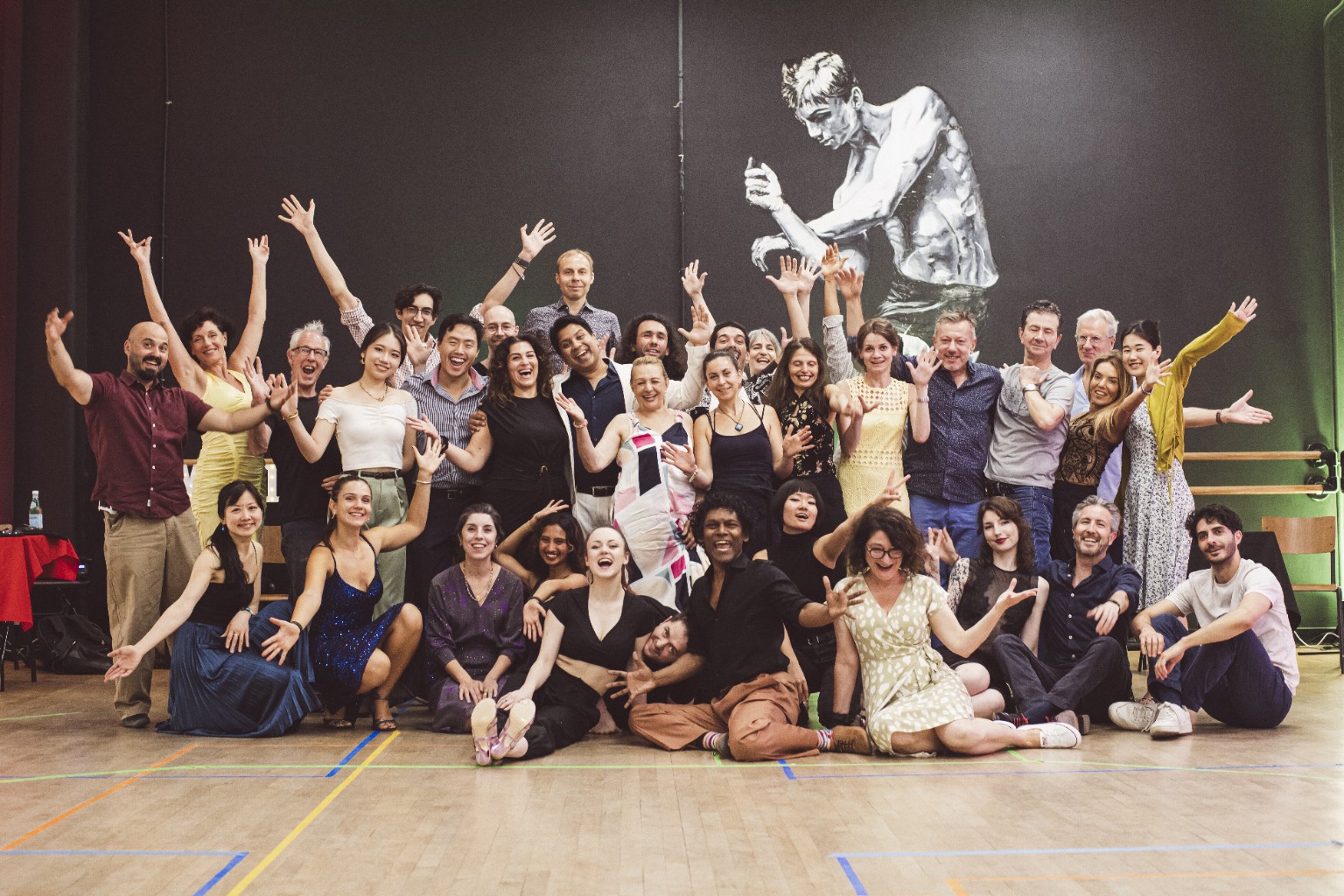 Tango Amistoso dancers and community